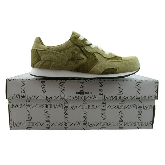 khaki suede converse